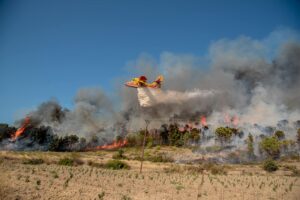 Midi Burning Canadair